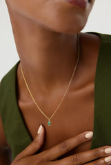 Minimalist Teardrop Emerald Necklace – 18K Gold-Plated Sterling Silver