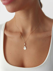 Birth Flower Teardrop Necklace – 18K Gold-Plated Sterling Silver