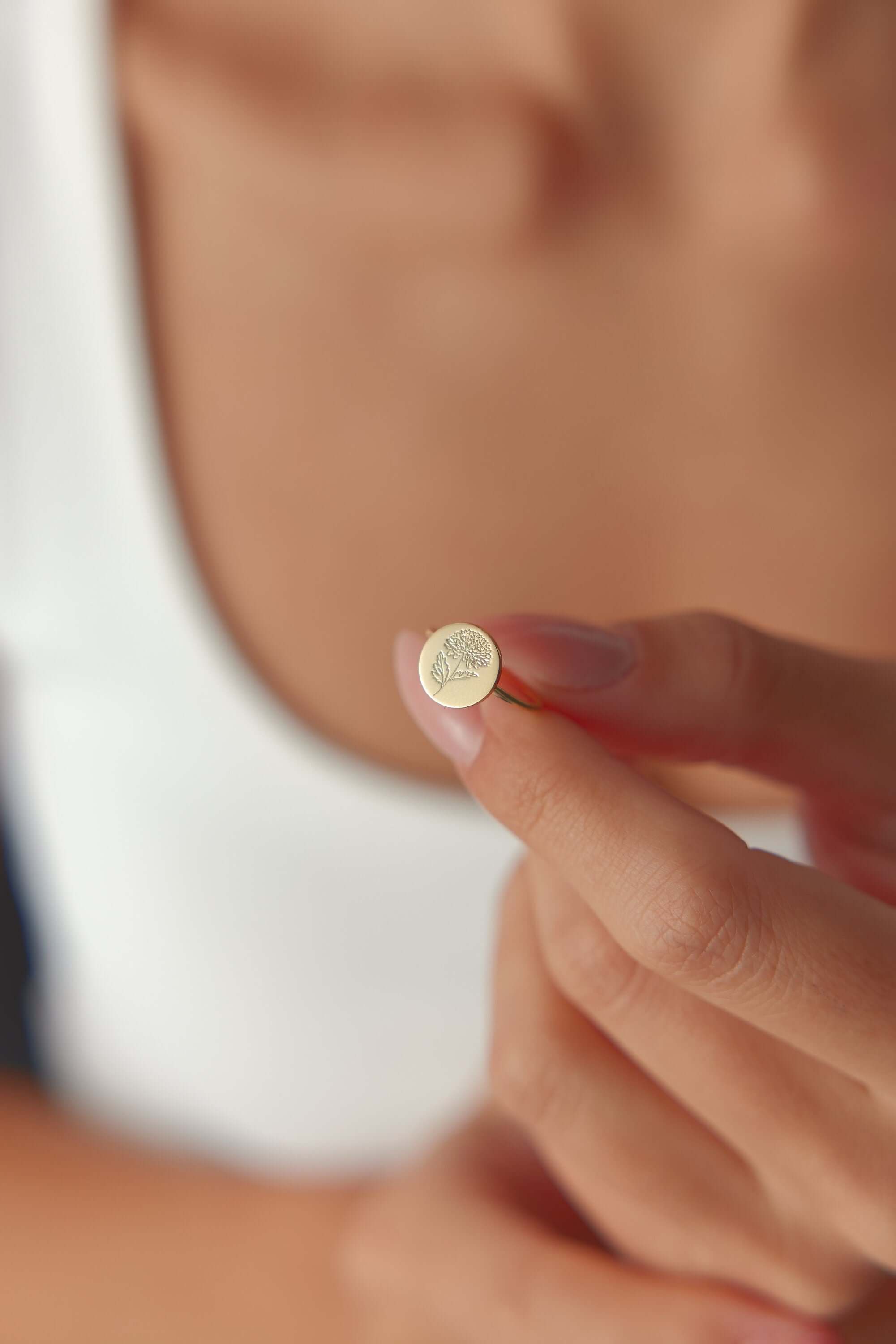 Birth Flower Ring – 18K Gold-Plated Sterling Silver Floral Jewelry