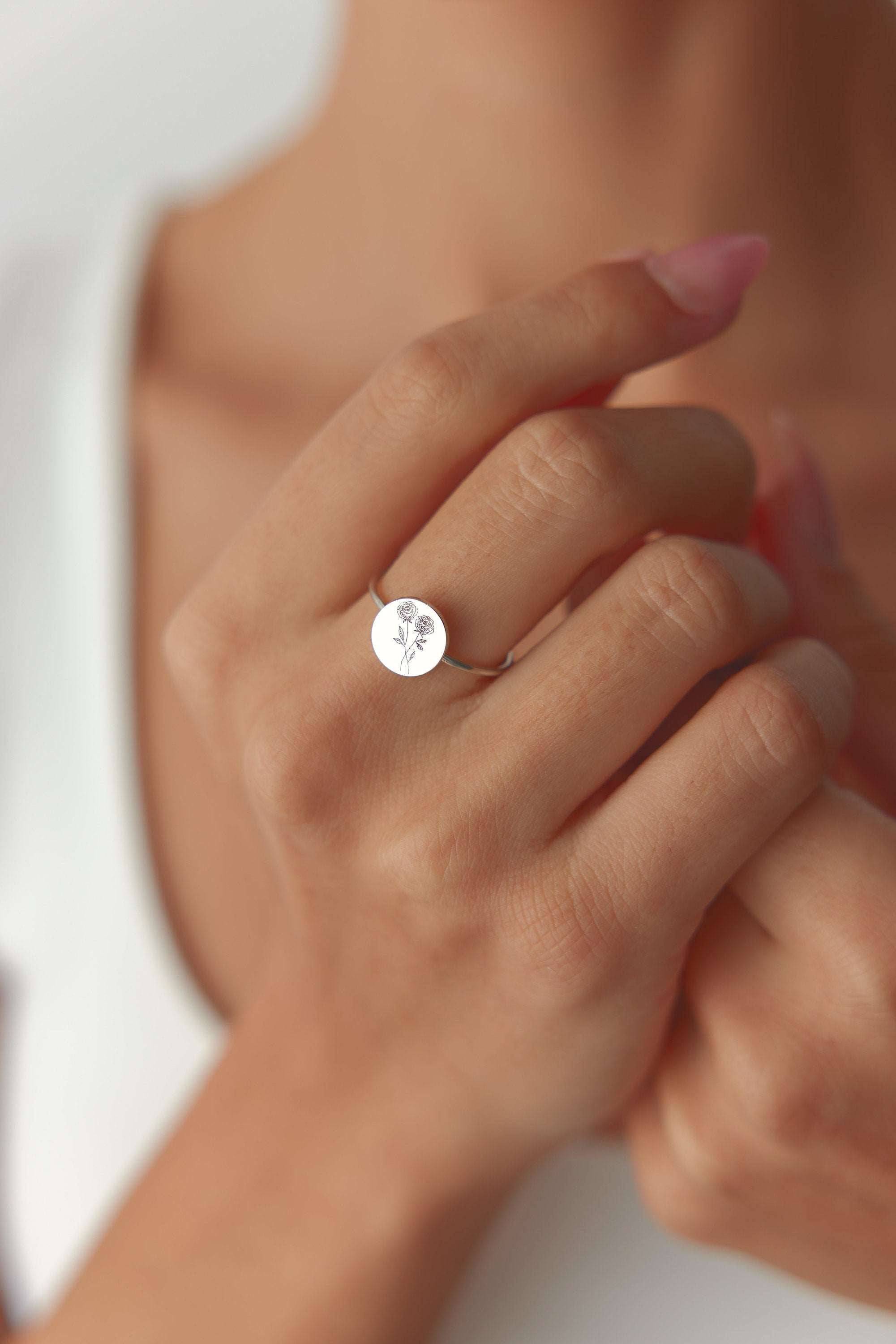 Birth Flower Ring – 18K Gold-Plated Sterling Silver Floral Jewelry