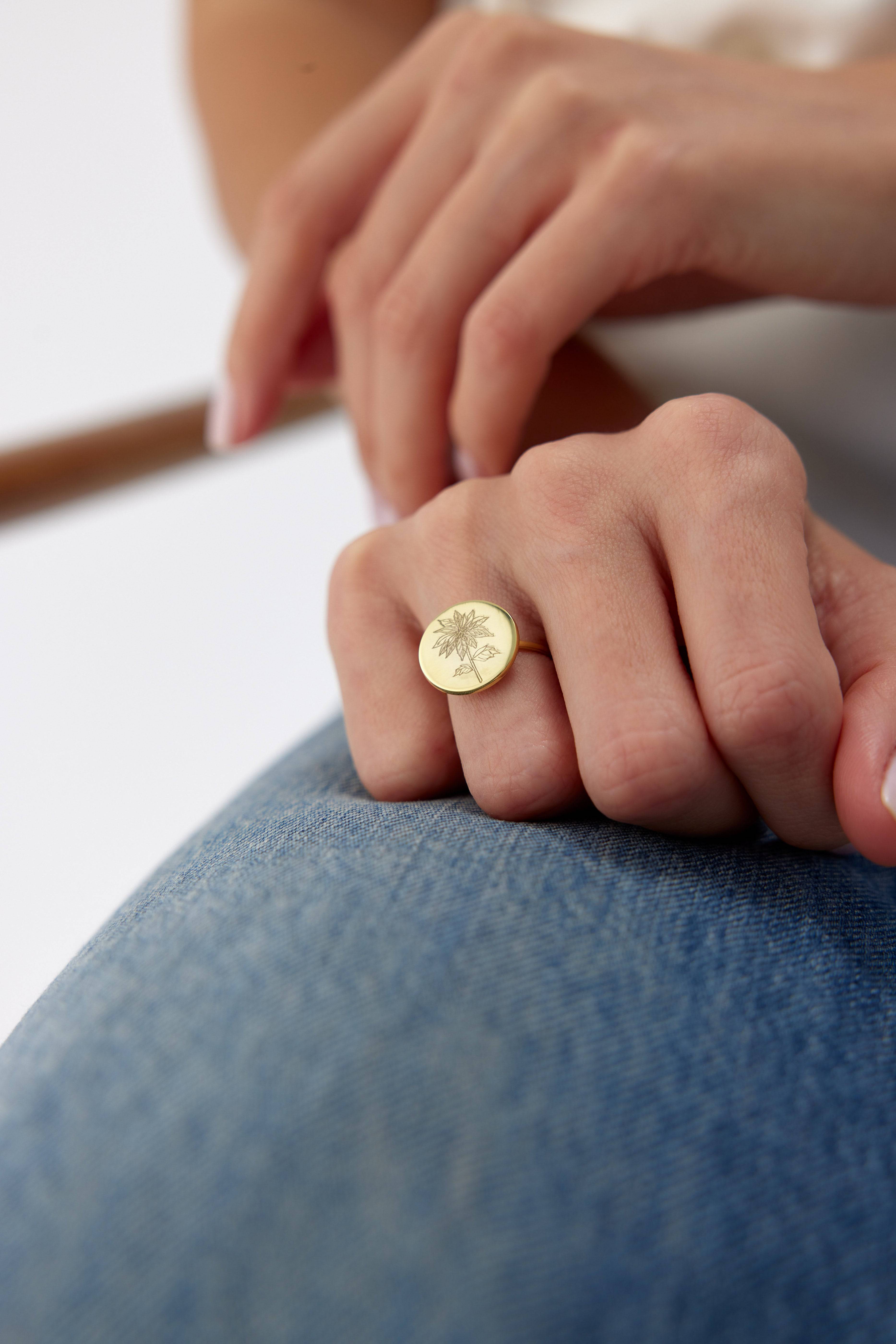 Custom Circle Birth Flower Ring