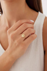 Tiny Birth Flower Ring – 18K Gold-Plated Sterling Silver Floral Jewelry