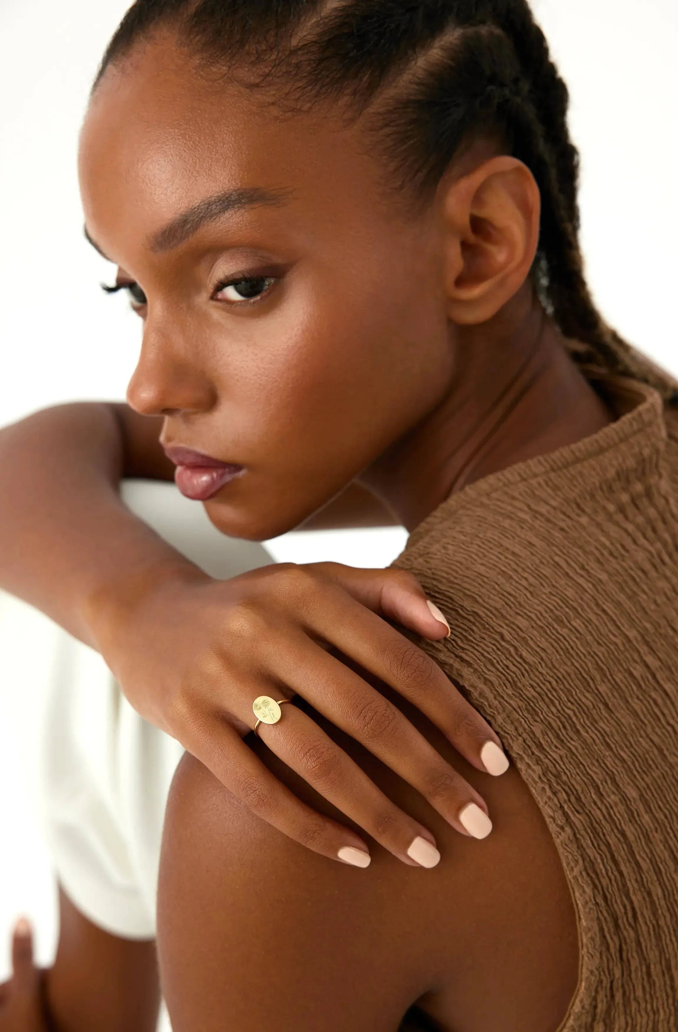 Tiny Birth Flower Ring – 18K Gold-Plated Sterling Silver Floral Jewelry