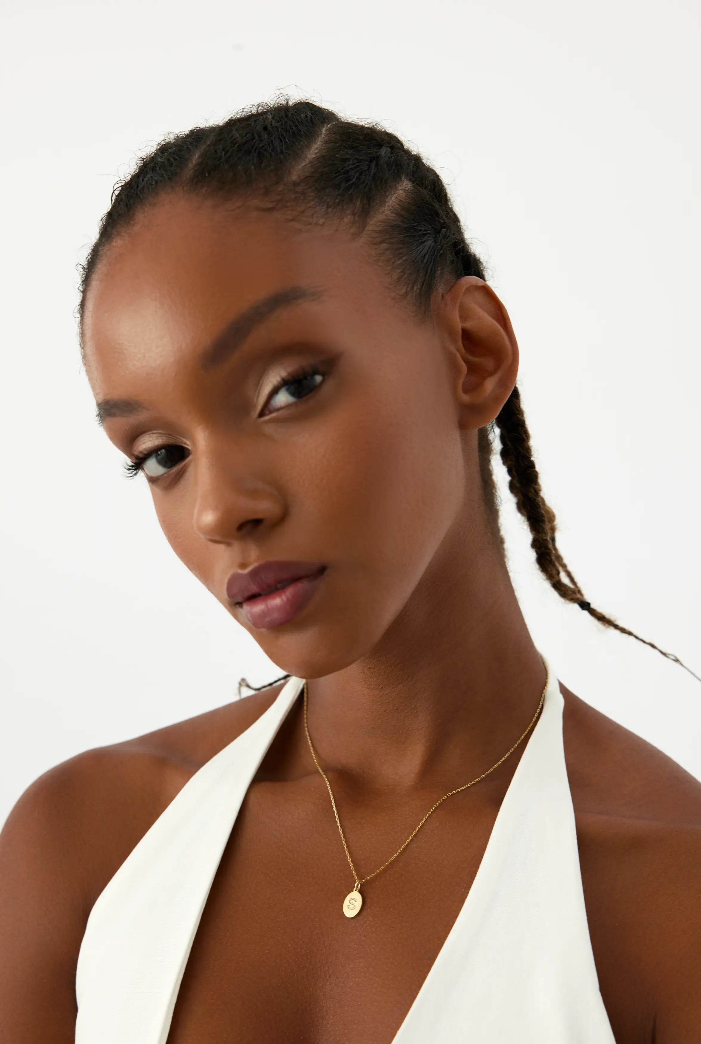 Gold Oval Initial Necklace | Personalized Letter Pendant | 925 Sterling Silver