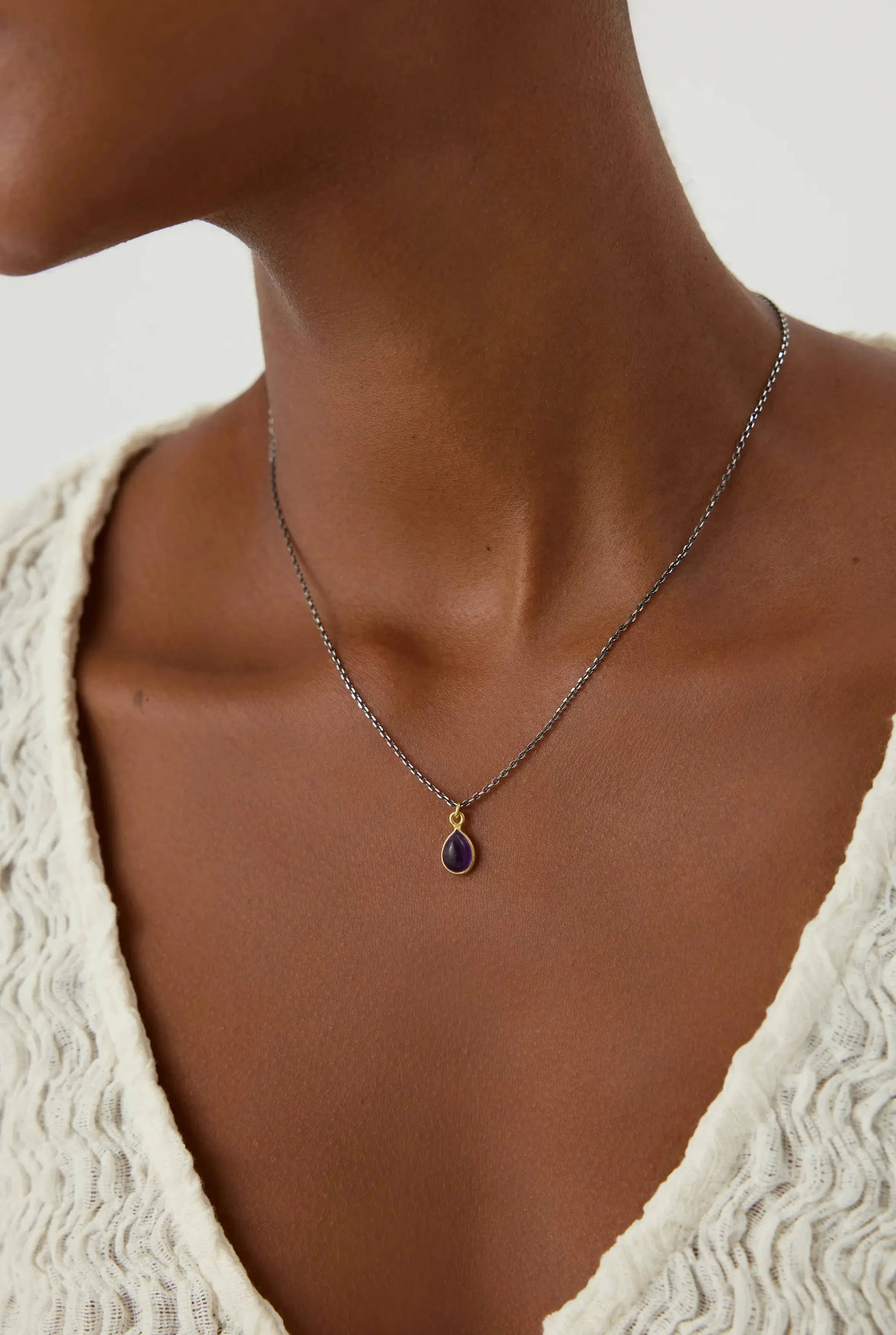 Dainty Minimalist Tear Drop Ametist Necklace