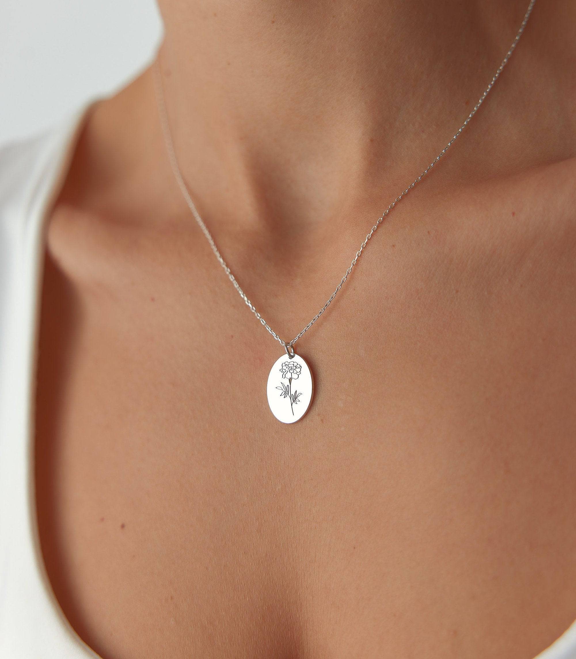 Midi Birth Flower Necklace – Oval 18K Gold Birthflower Necklace Gift for Women