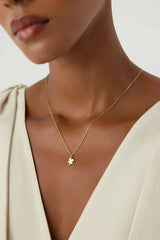Gold Leaf Necklace – Minimalist 18K Gold-Plated Sterling Silver Pendant