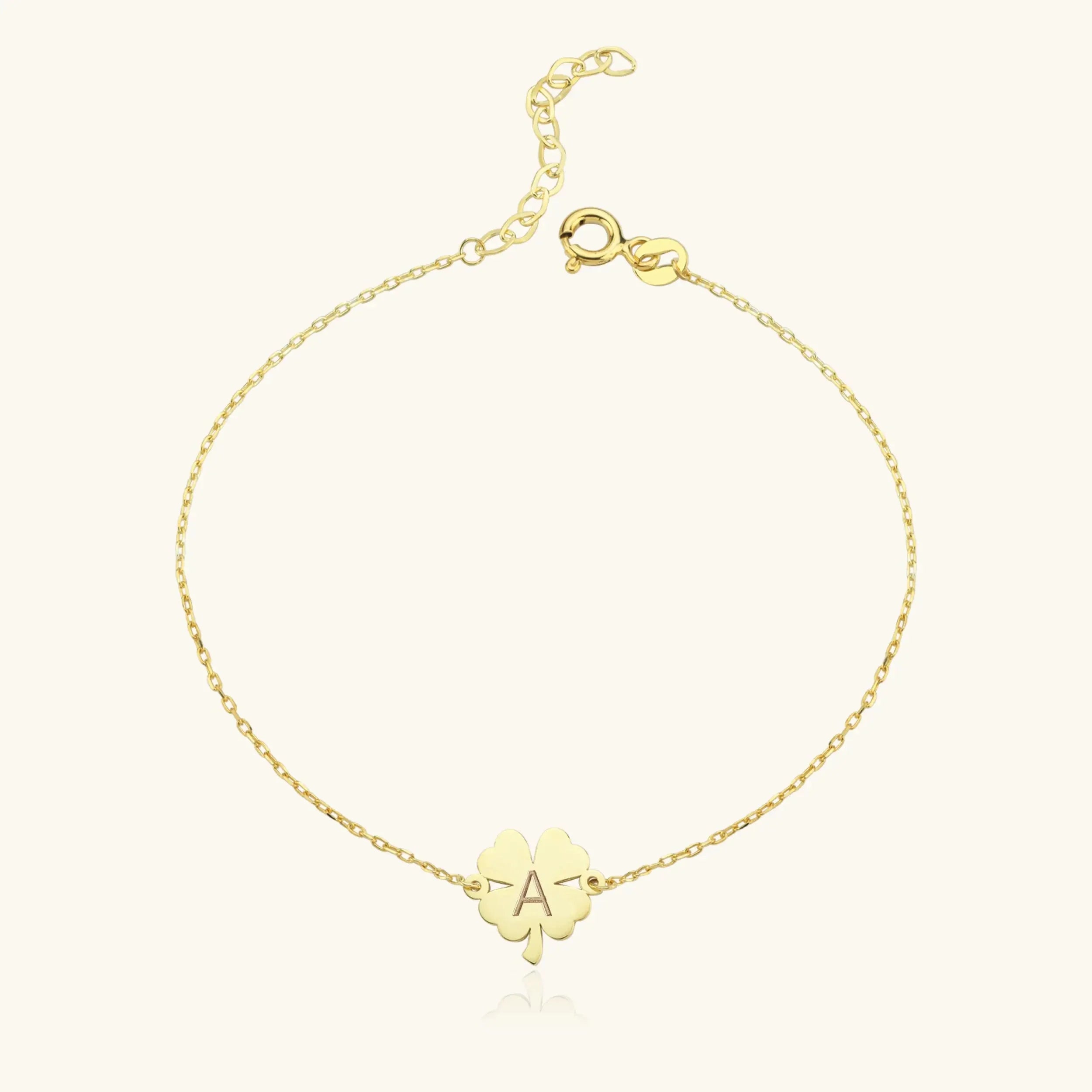 Dainty Clover Lucky Bracelet