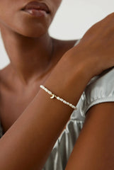 Moon and Freshwater Pearl Bracelet – 925K Sterling Silver with 18K Gold-Plating