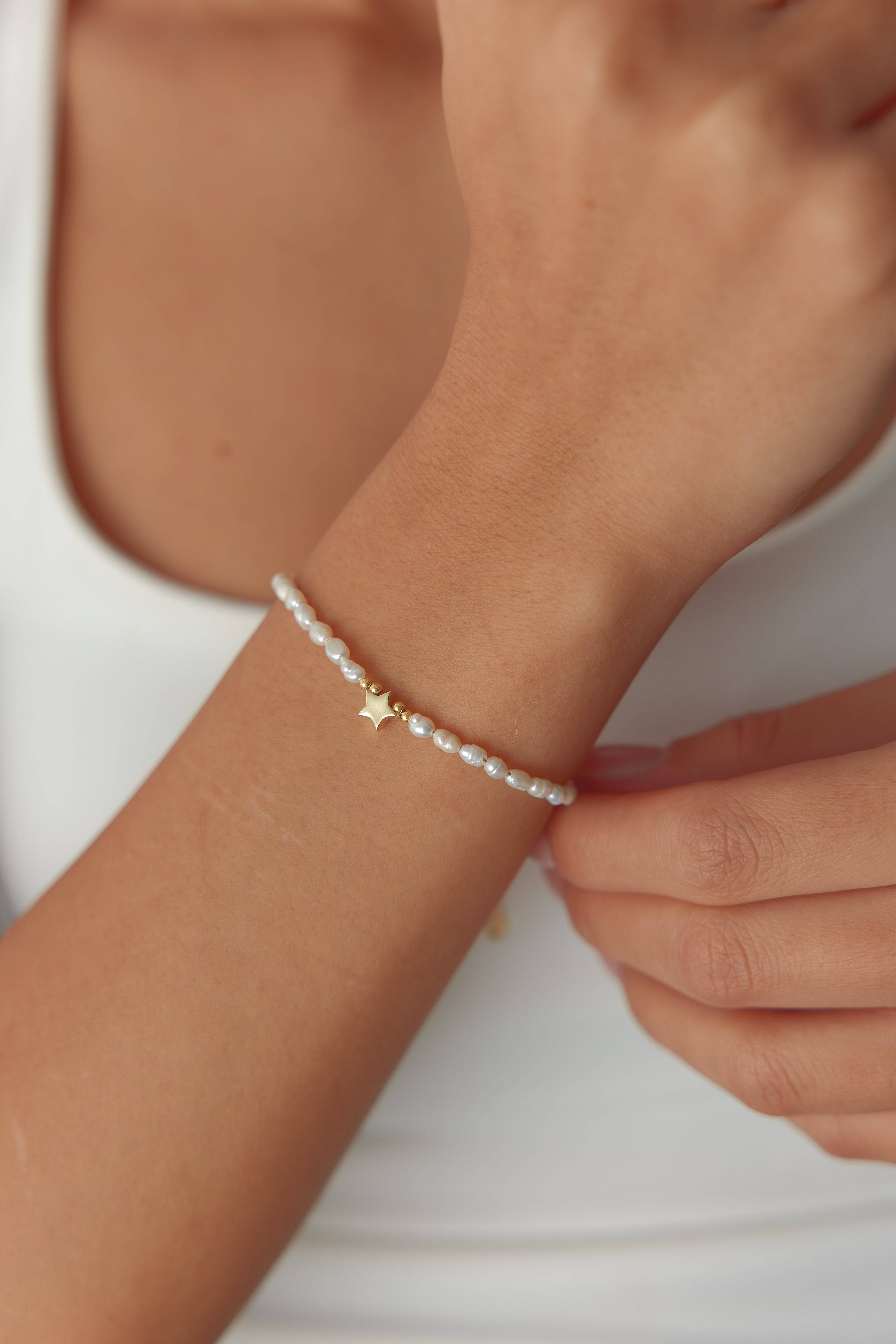 Star and Freshwater Pearl Bracelet – 18K Gold-Plated Sterling Silver