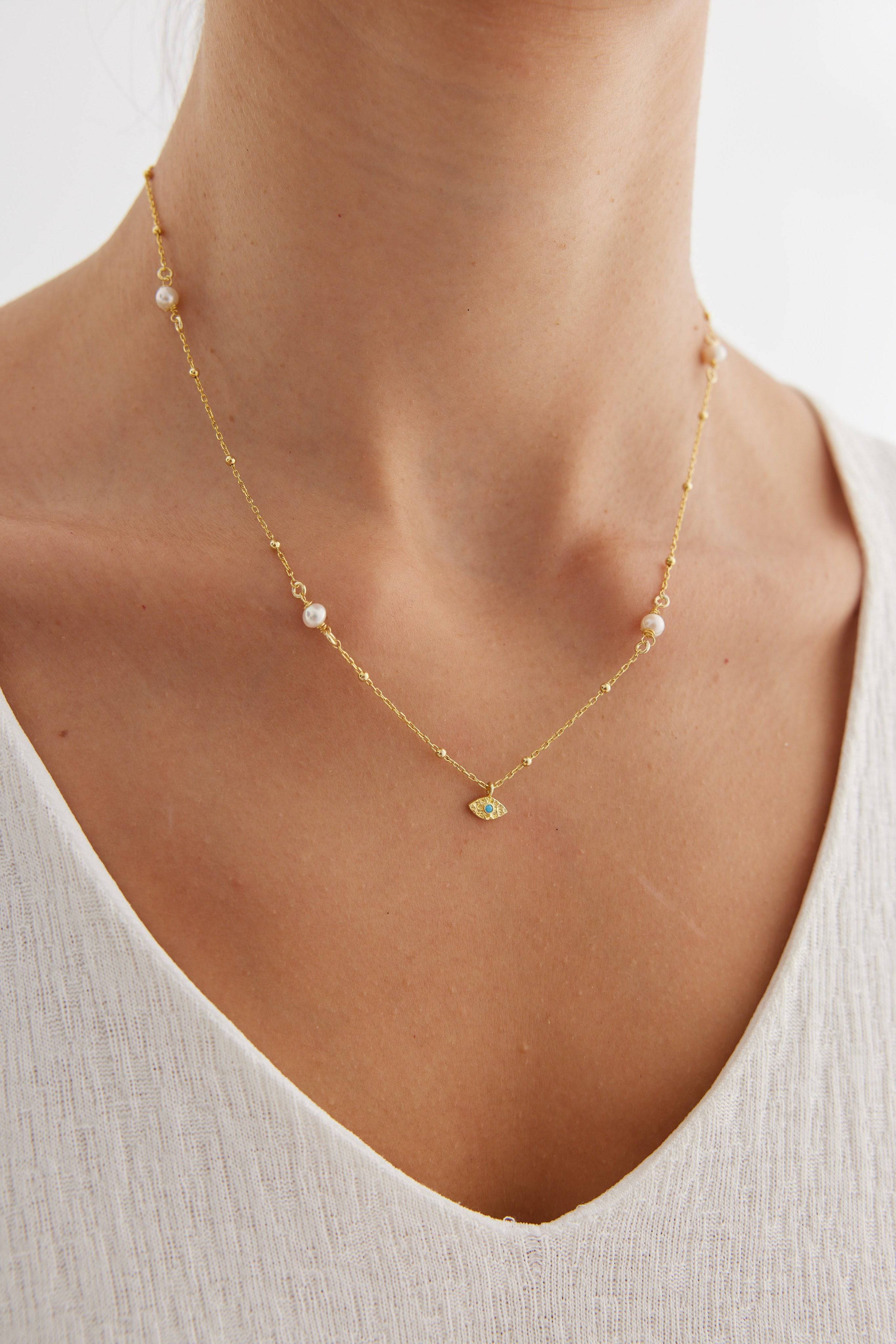 Minimalist Handmade Evil Eye Pearl Chain Necklace